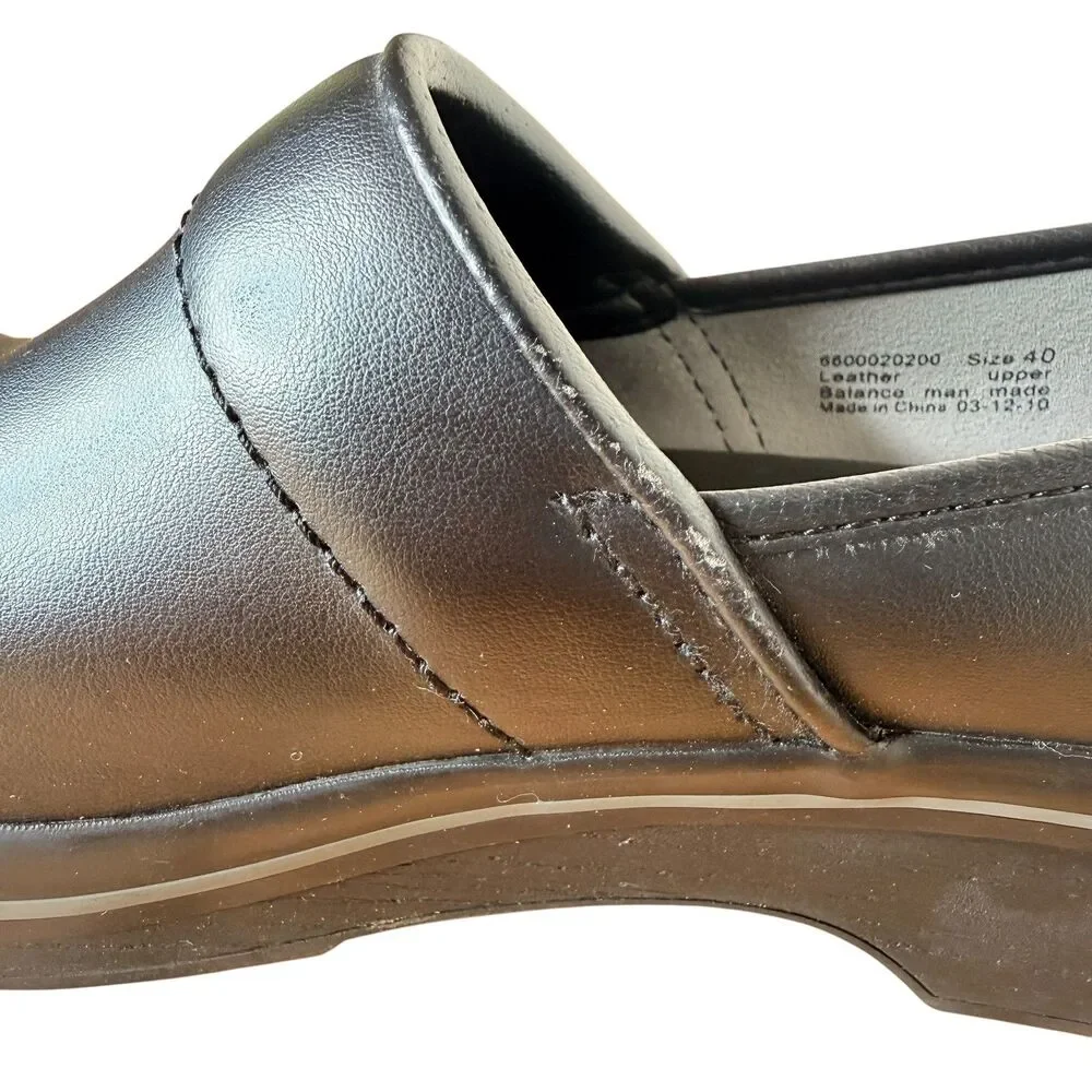 Dansko Women’s Professional Clogs Size 9.5 (EU 40) Black Leather Nursing
